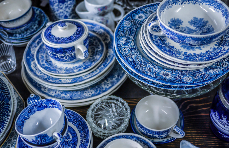 Tradičný cibuľový porcelán alebo cibuľák. Odkiaľ pochádza?